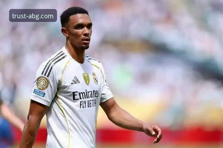 皇马球星阿诺德场外小插曲最新动态，折射数字娱乐体验的细节法则